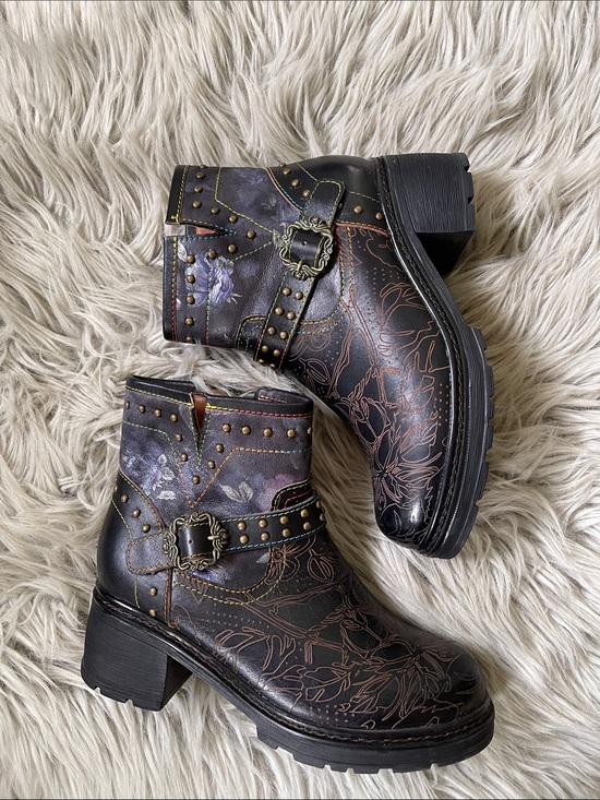 L'ATISTE Shoes - L'ATISTE Black Floral Studded Leather Ankle Booties with Buckle